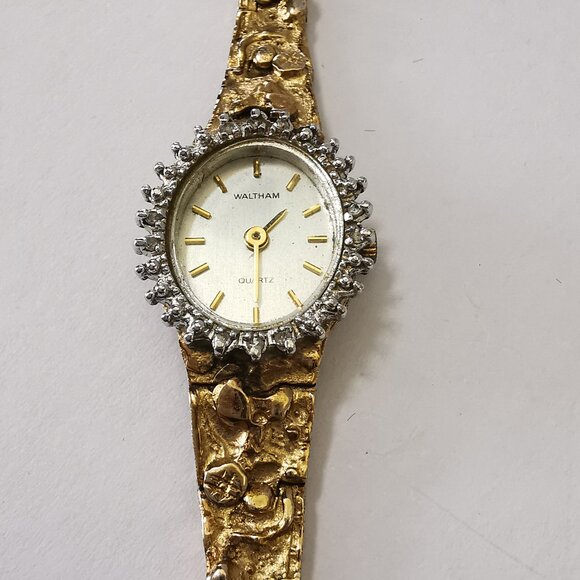 Vtg Waltham Ladies 15mm Watch Gold Nugget Style Band w Diamonds- RUNS - Picture 7 of 15
